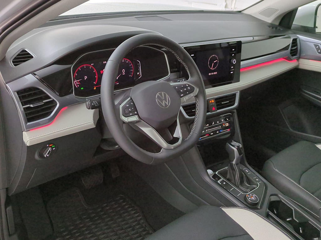 Thumbnail: 2025 Volkswagen Taos - 2