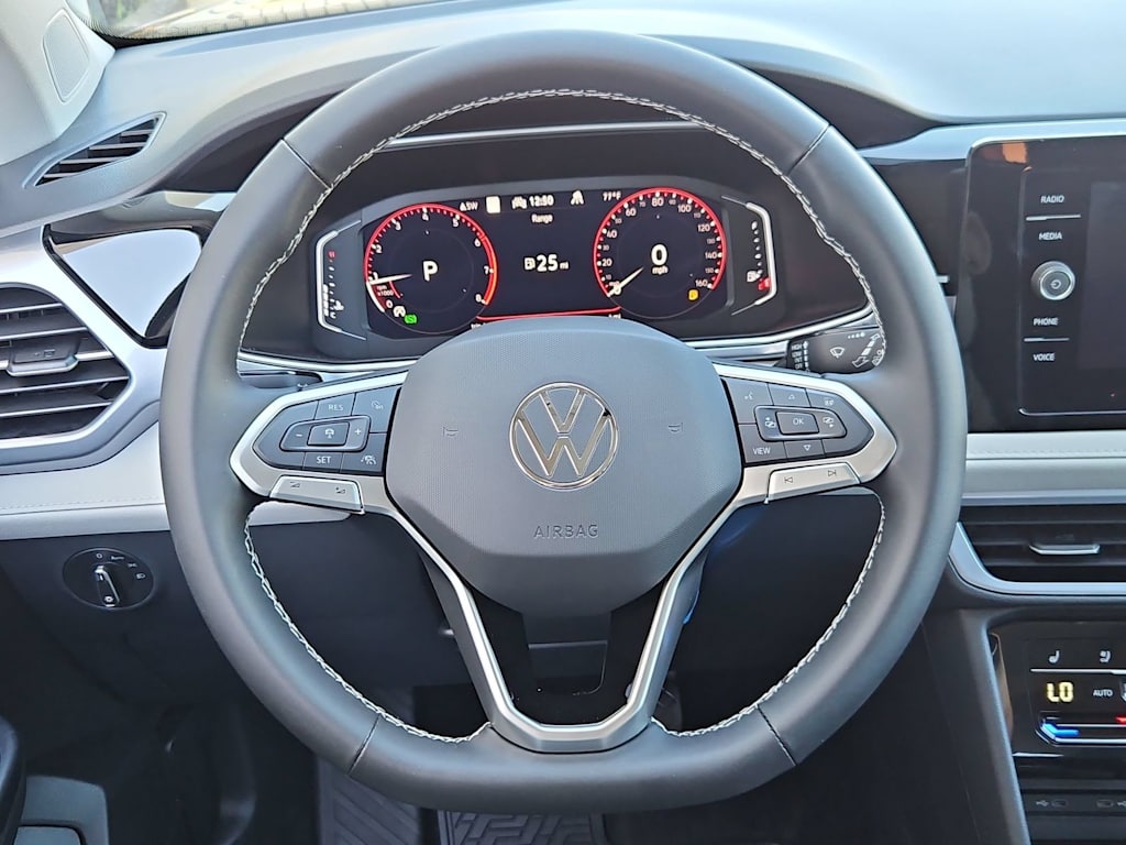 Thumbnail: 2026 Volkswagen Taos - 14