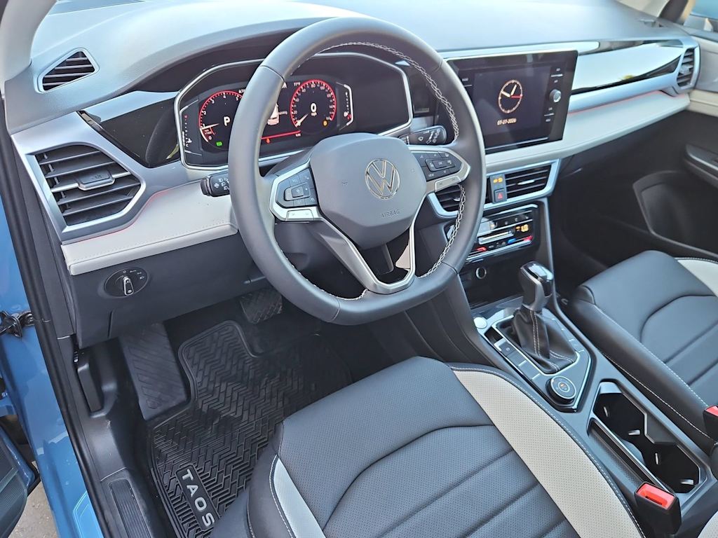 Thumbnail: 2026 Volkswagen Taos - 2