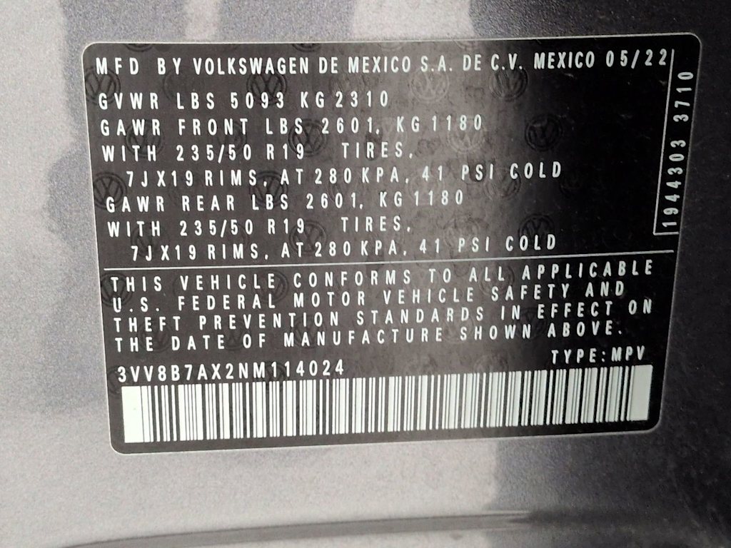 Thumbnail: 2022 Volkswagen Tiguan - 20