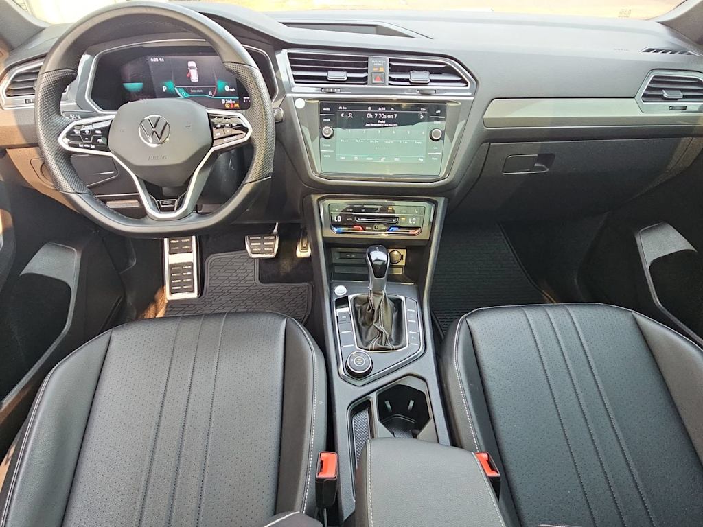 Thumbnail: 2023 Volkswagen Tiguan - 10