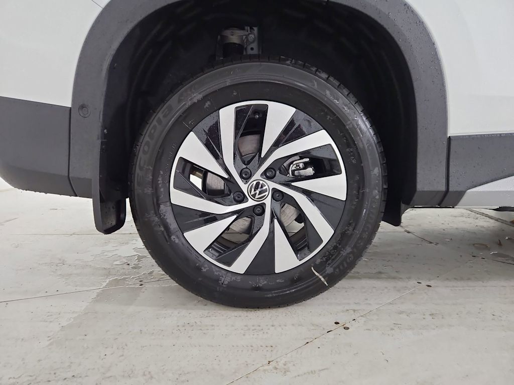 Thumbnail: 2026 Volkswagen Tiguan - 25