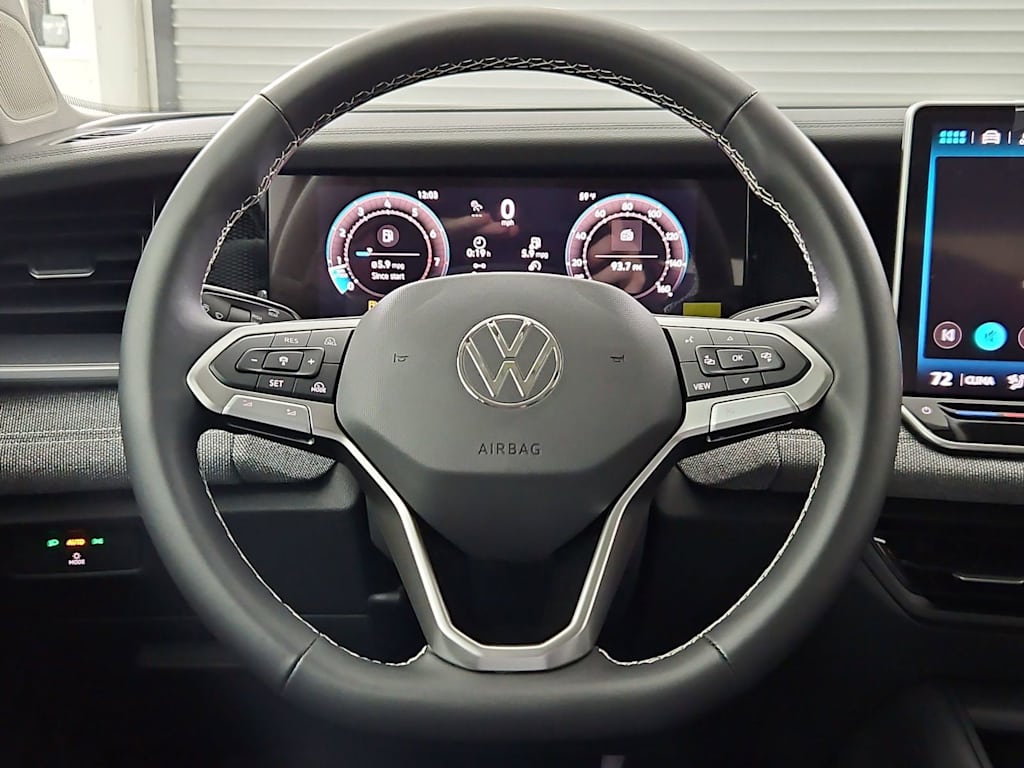 Thumbnail: 2026 Volkswagen Tiguan - 14