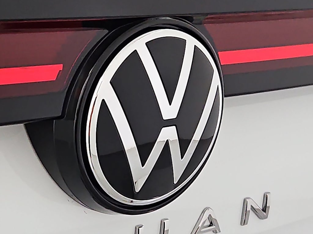 Thumbnail: 2026 Volkswagen Tiguan - 8