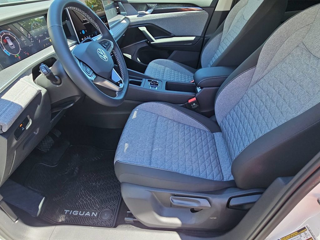 Thumbnail: 2026 Volkswagen Tiguan - 11