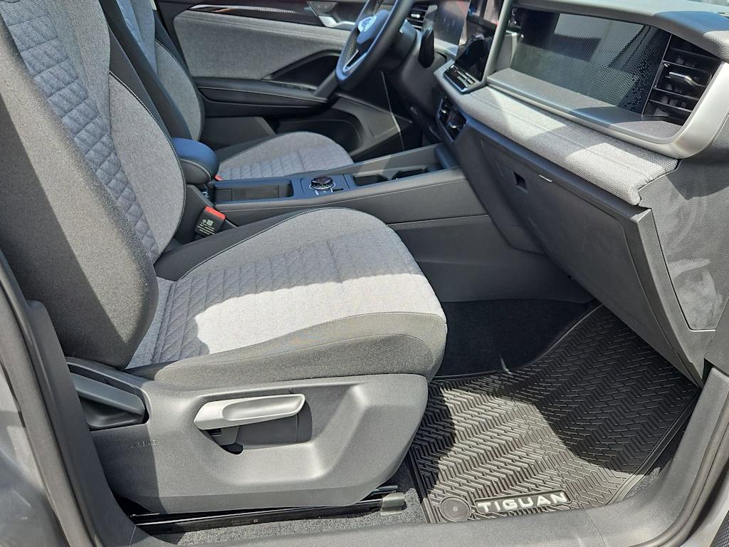 Thumbnail: 2026 Volkswagen Tiguan - 12