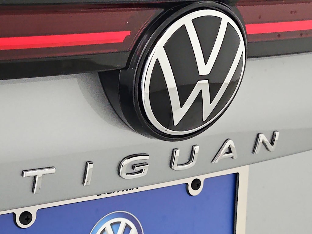 Thumbnail: 2026 Volkswagen Tiguan - 7