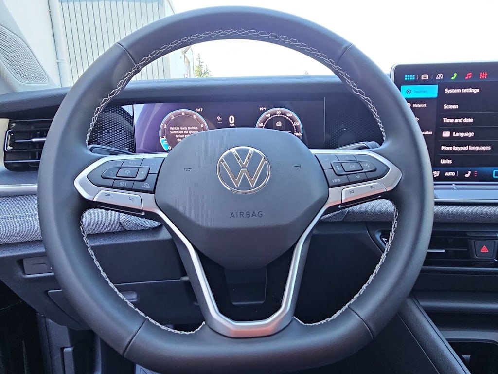 Thumbnail: 2026 Volkswagen Tiguan - 14