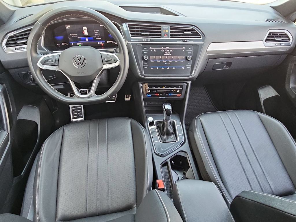 Thumbnail: 2023 Volkswagen Tiguan - 10