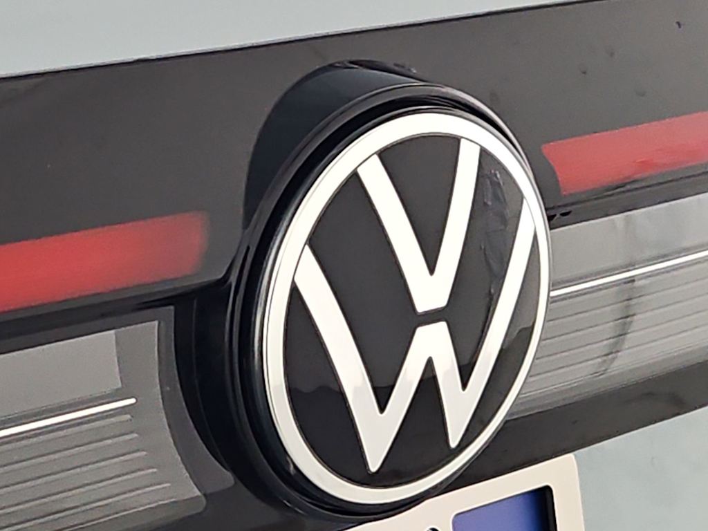 Thumbnail: 2026 Volkswagen Taos - 8