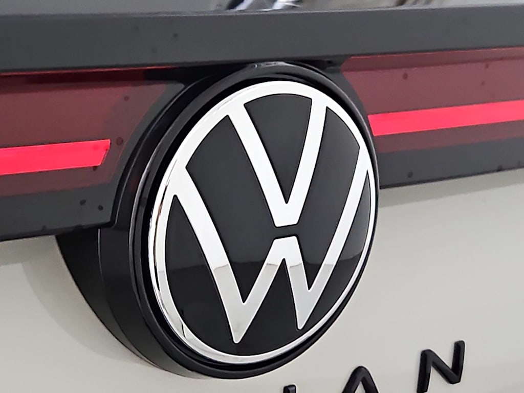 Thumbnail: 2026 Volkswagen Tiguan - 8