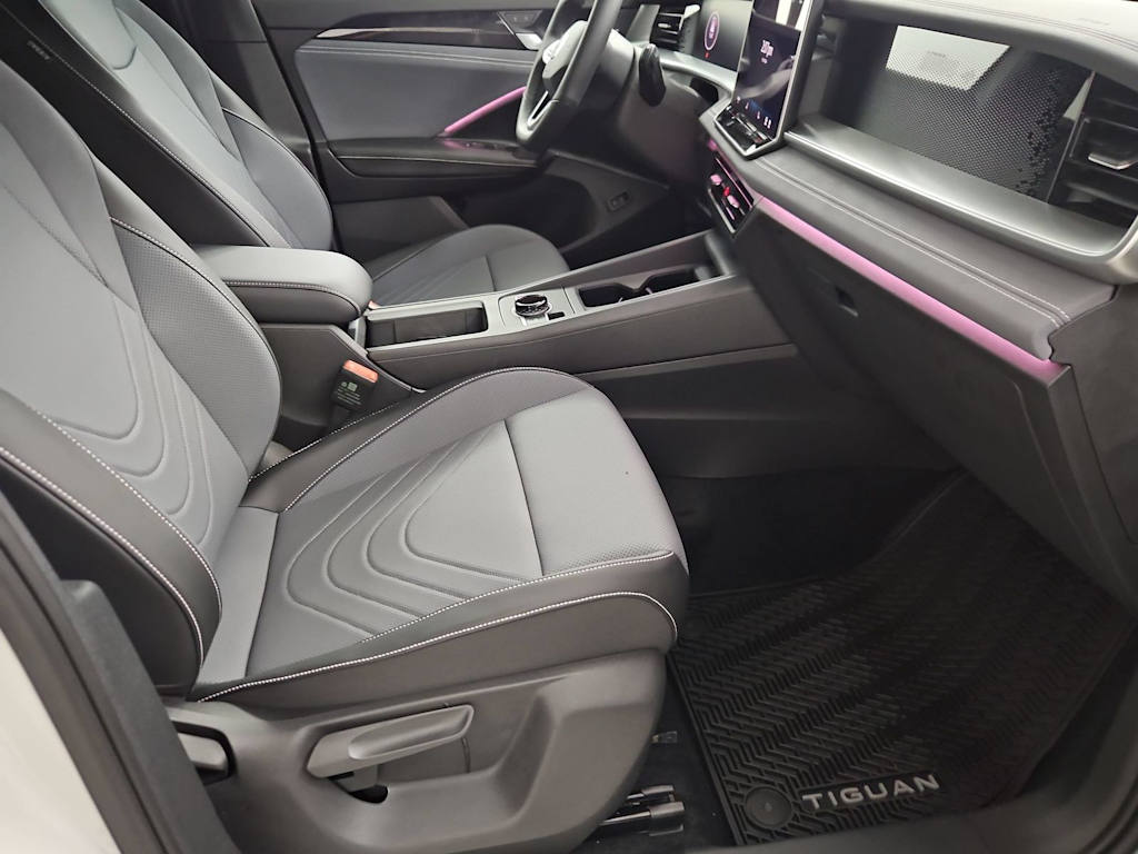 Thumbnail: 2026 Volkswagen Tiguan - 12