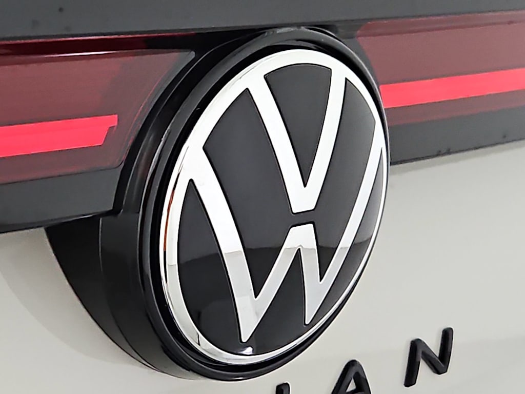 Thumbnail: 2026 Volkswagen Tiguan - 8