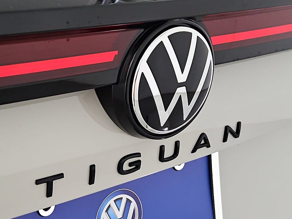 Thumbnail: 2026 Volkswagen Tiguan - 7