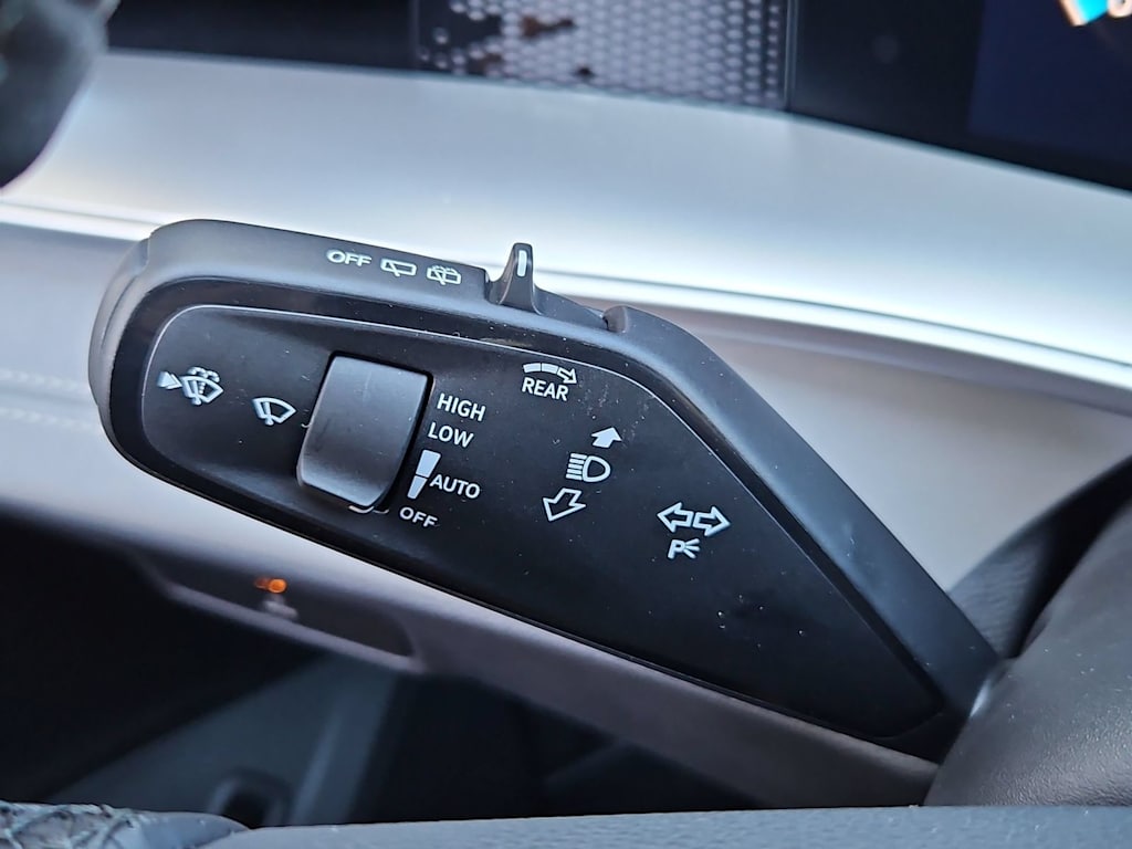 Thumbnail: 2026 Volkswagen Tiguan - 30