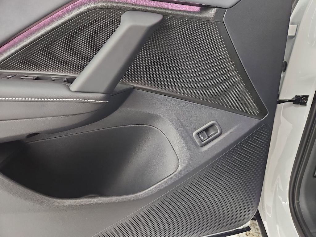 Thumbnail: 2026 Volkswagen Tiguan - 36