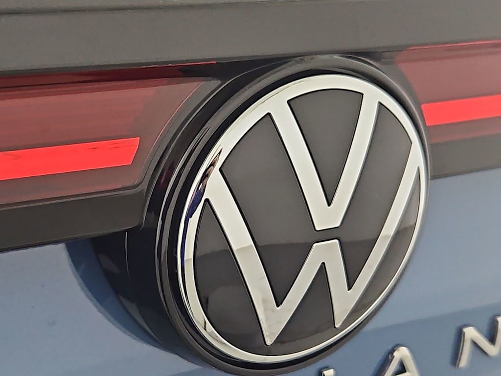 Thumbnail: 2026 Volkswagen Tiguan - 8