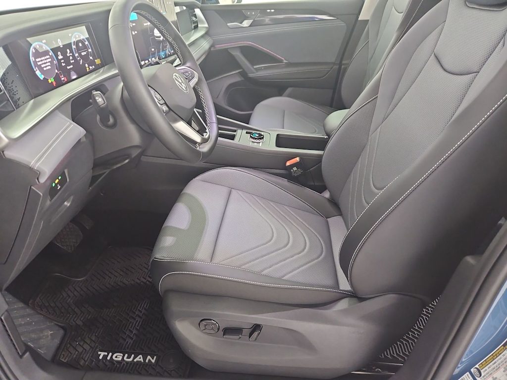 Thumbnail: 2026 Volkswagen Tiguan - 11