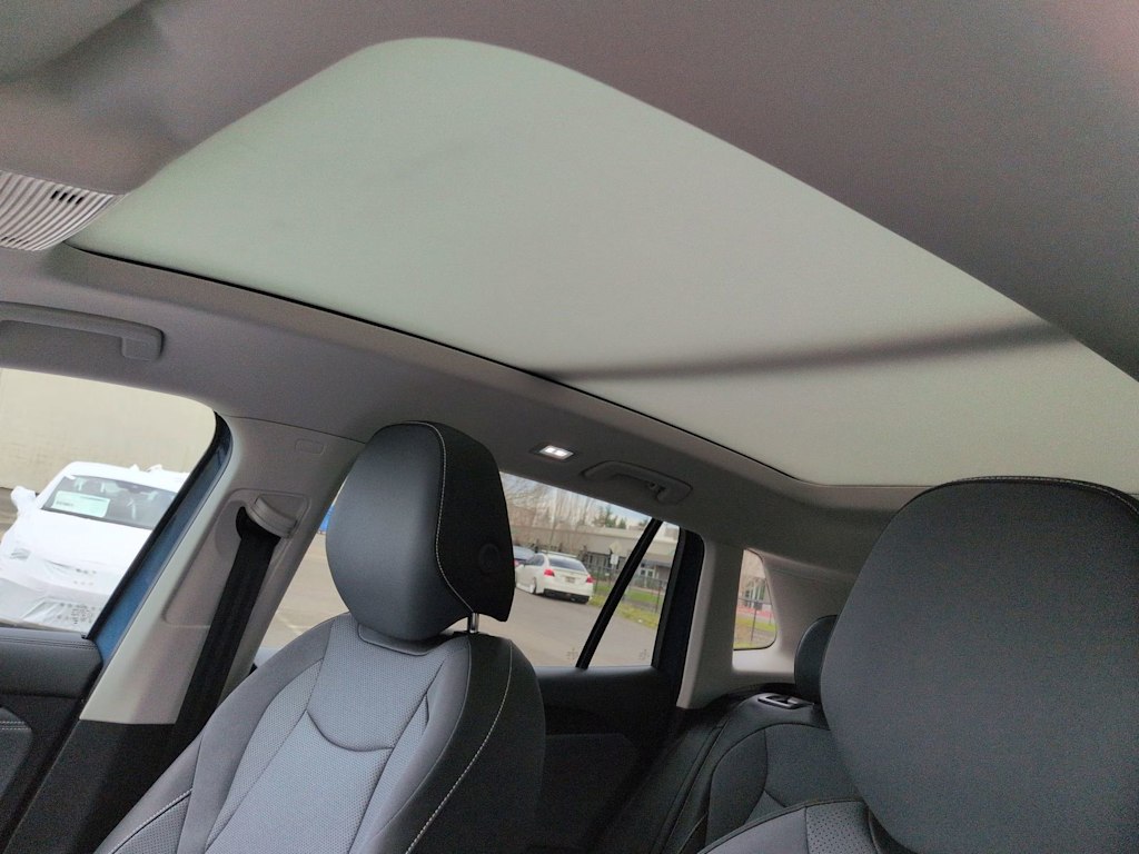 Thumbnail: 2026 Volkswagen Tiguan - 25