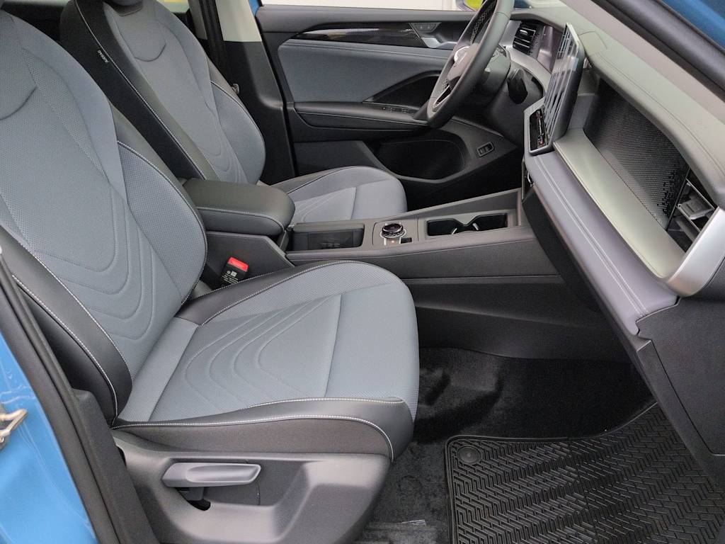 Thumbnail: 2026 Volkswagen Tiguan - 12