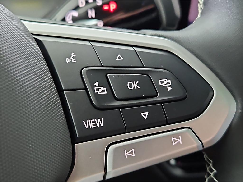 Thumbnail: 2025 Volkswagen Tiguan - 31