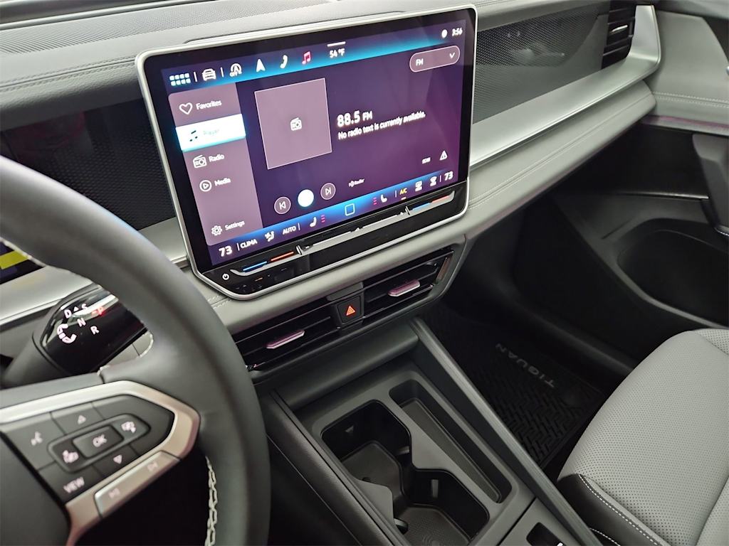 Thumbnail: 2025 Volkswagen Tiguan - 15