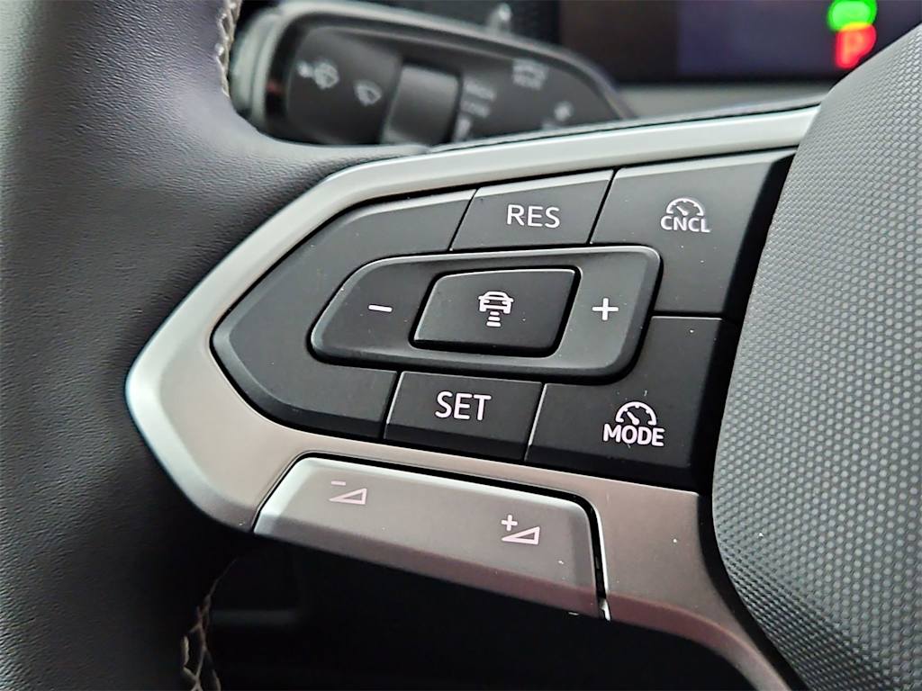 Thumbnail: 2025 Volkswagen Tiguan - 29