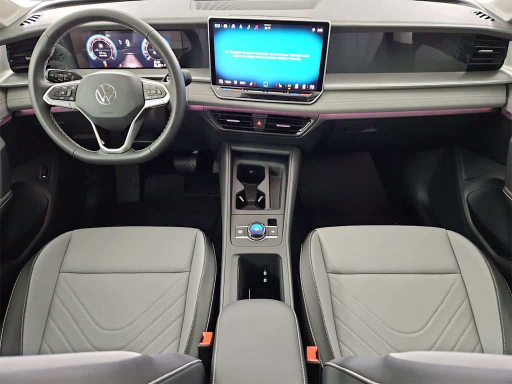 Thumbnail: 2025 Volkswagen Tiguan - 10