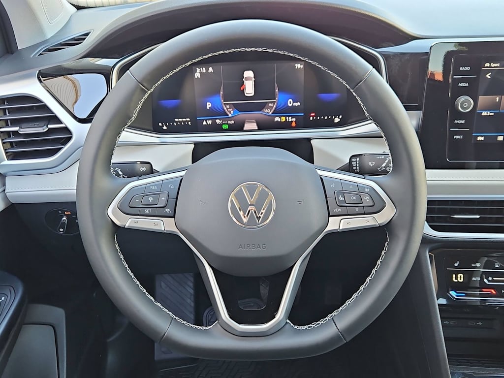 Thumbnail: 2026 Volkswagen Taos - 14