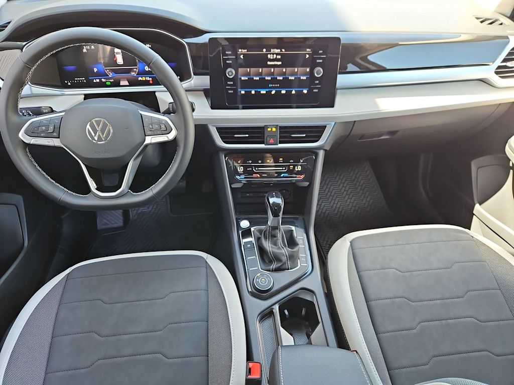 Thumbnail: 2026 Volkswagen Taos - 10