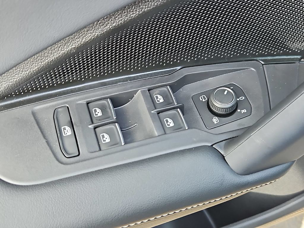 Thumbnail: 2026 Volkswagen Tiguan - 24