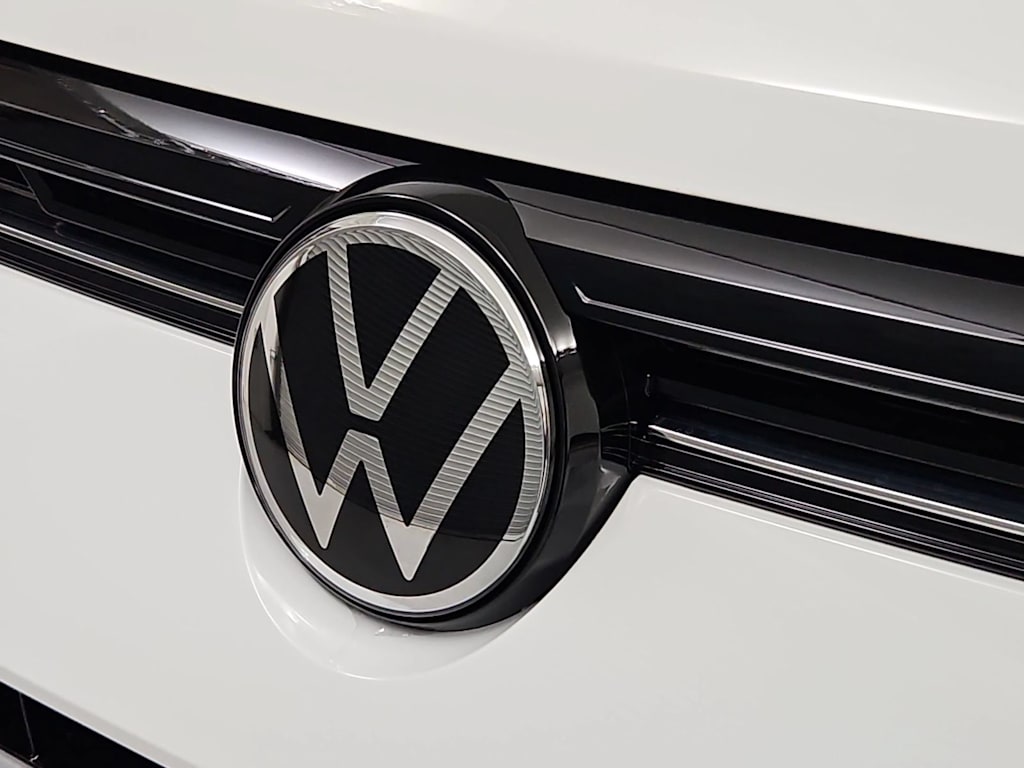Thumbnail: 2026 Volkswagen Taos - 7