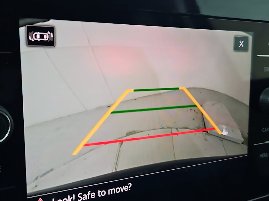 Thumbnail: 2025 Volkswagen Taos - 33