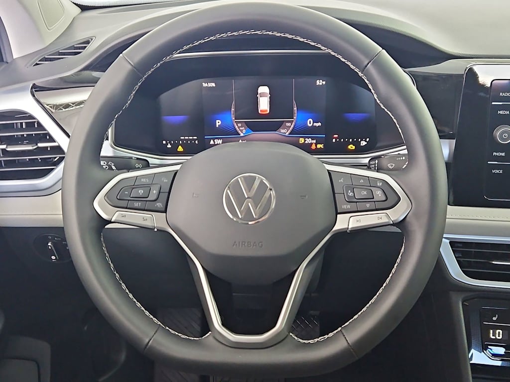 Thumbnail: 2026 Volkswagen Taos - 14