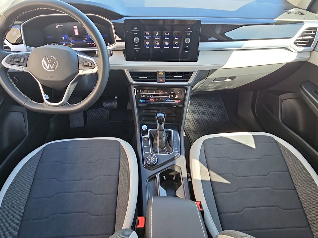 Thumbnail: 2026 Volkswagen Taos - 10
