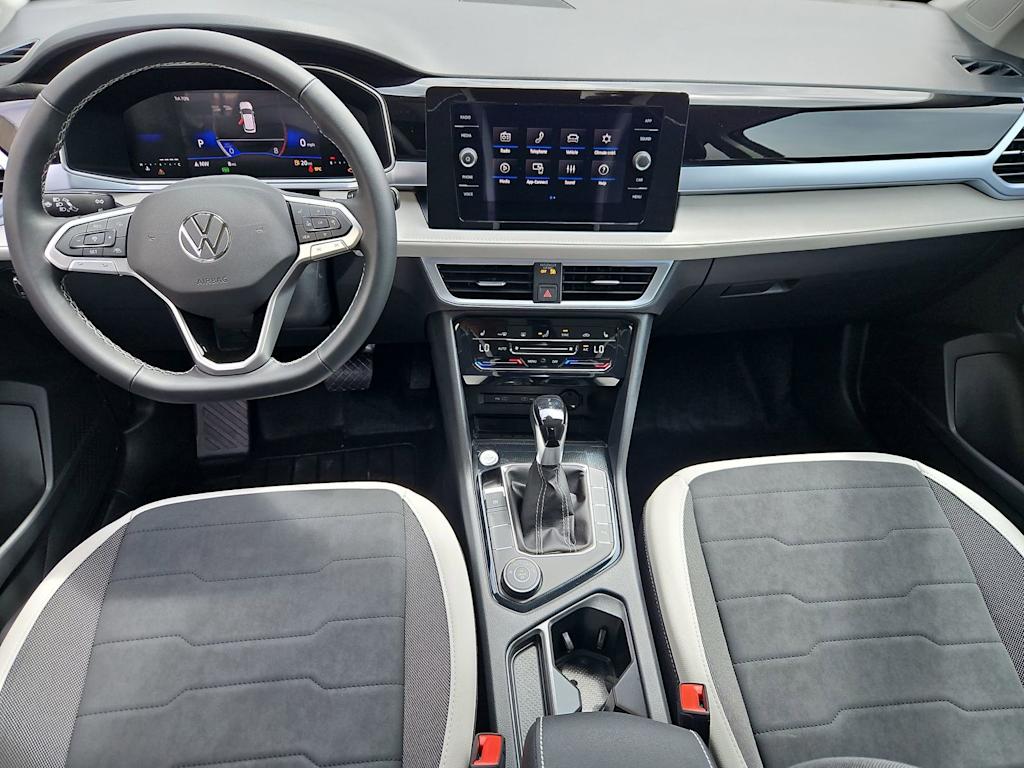 Thumbnail: 2026 Volkswagen Taos - 10