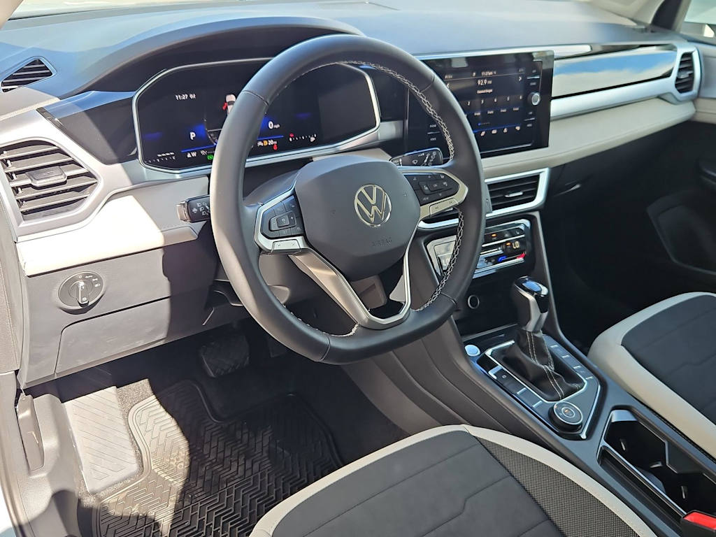 Thumbnail: 2026 Volkswagen Taos - 2