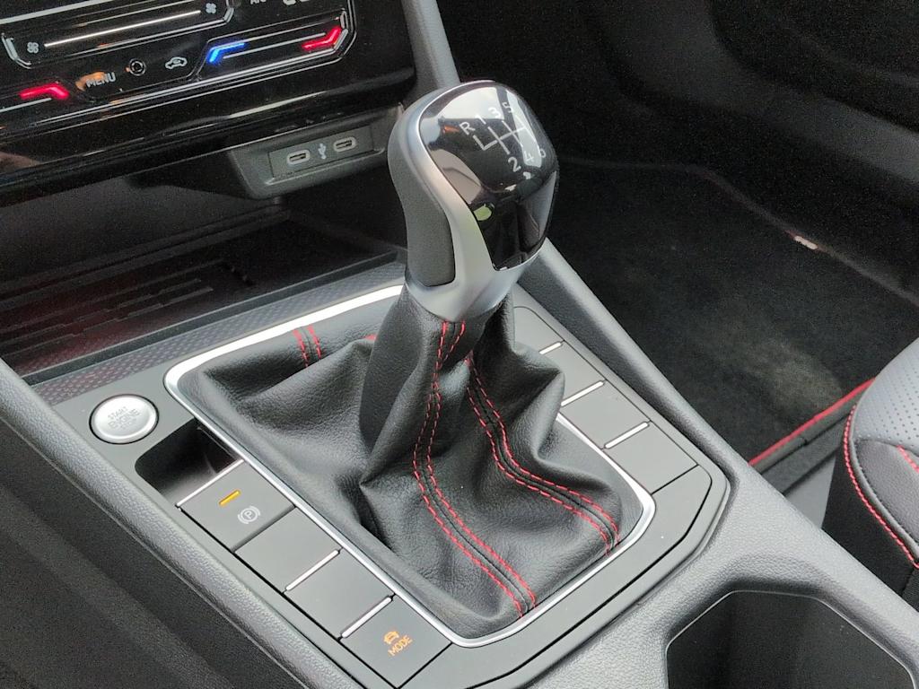 Thumbnail: 2026 Volkswagen Jetta - 35