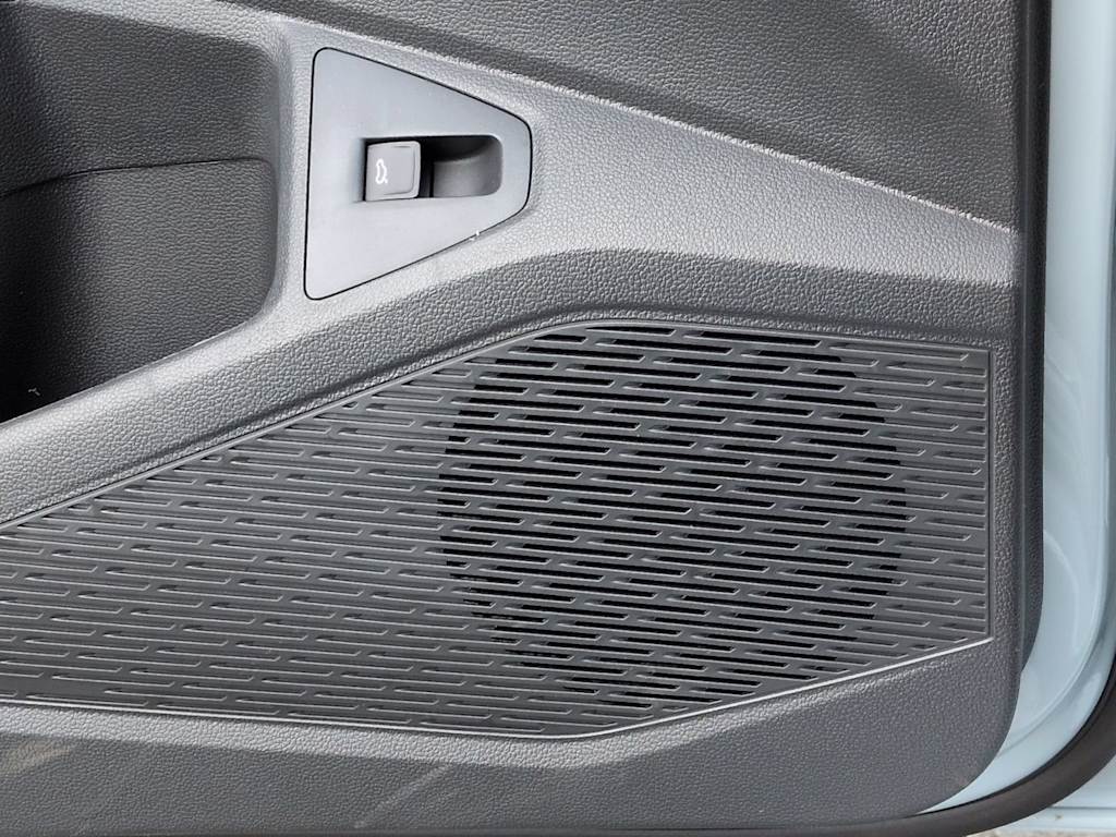 Thumbnail: 2026 Volkswagen Jetta - 34