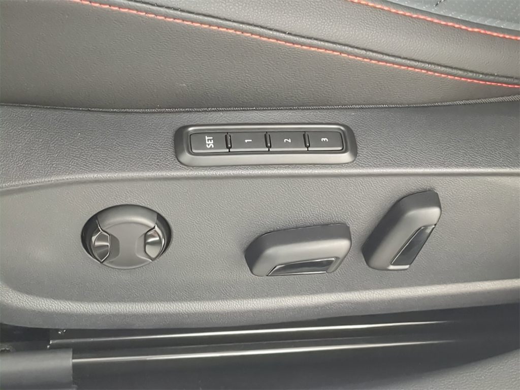 Thumbnail: 2025 Volkswagen Jetta - 25