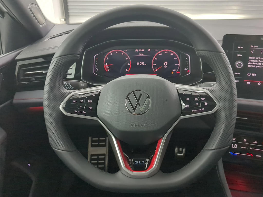 Thumbnail: 2025 Volkswagen Jetta - 14