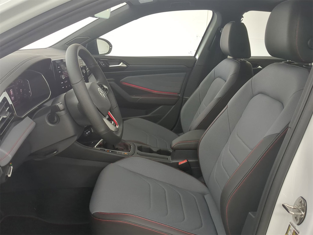 Thumbnail: 2025 Volkswagen Jetta - 11