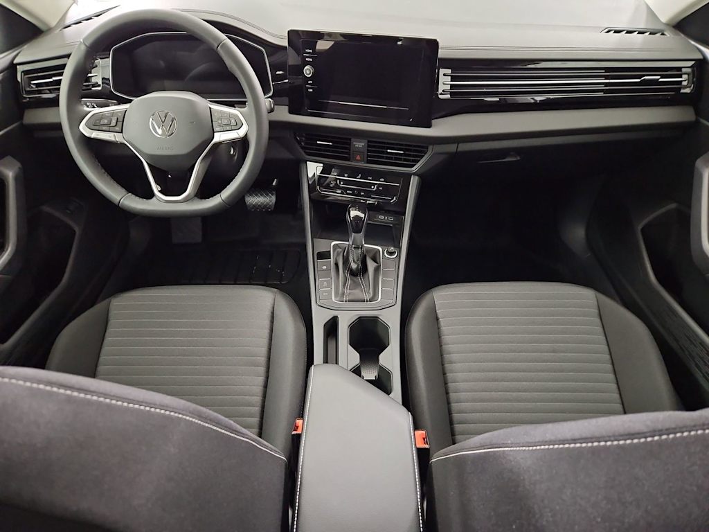 Thumbnail: 2026 Volkswagen Jetta - 10