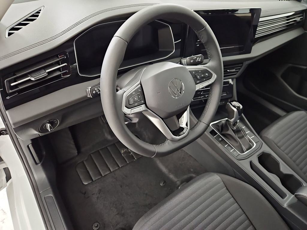 Thumbnail: 2026 Volkswagen Jetta - 2