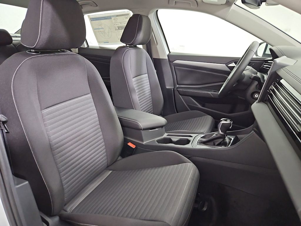 Thumbnail: 2026 Volkswagen Jetta - 12