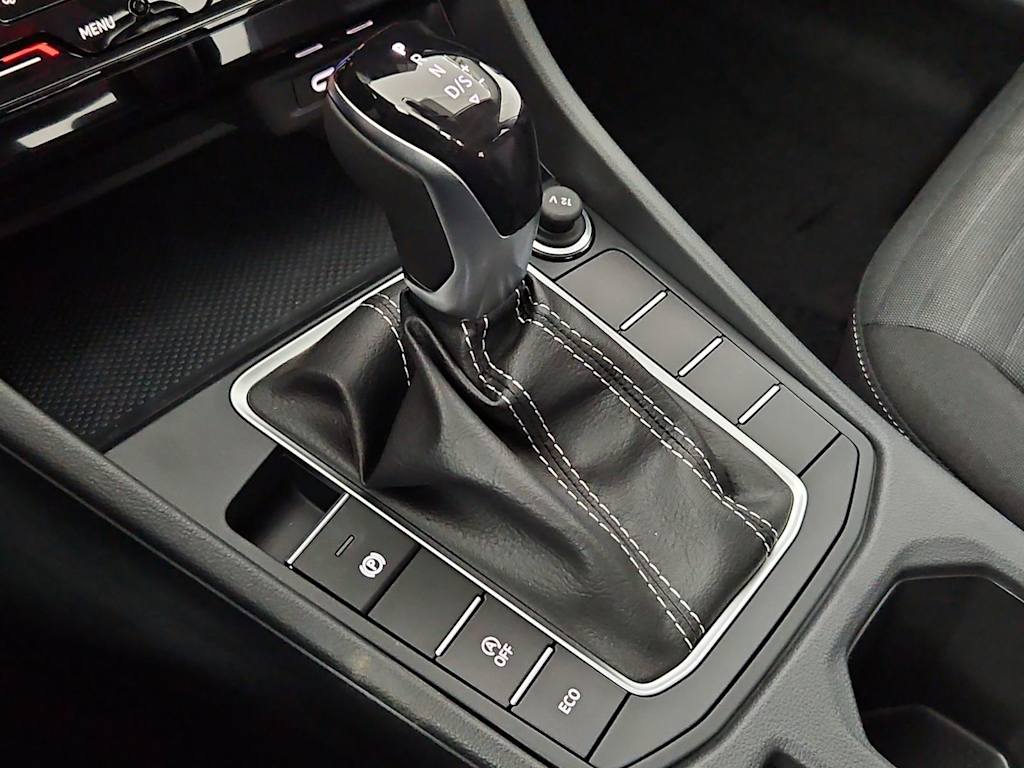 Thumbnail: 2026 Volkswagen Jetta - 16