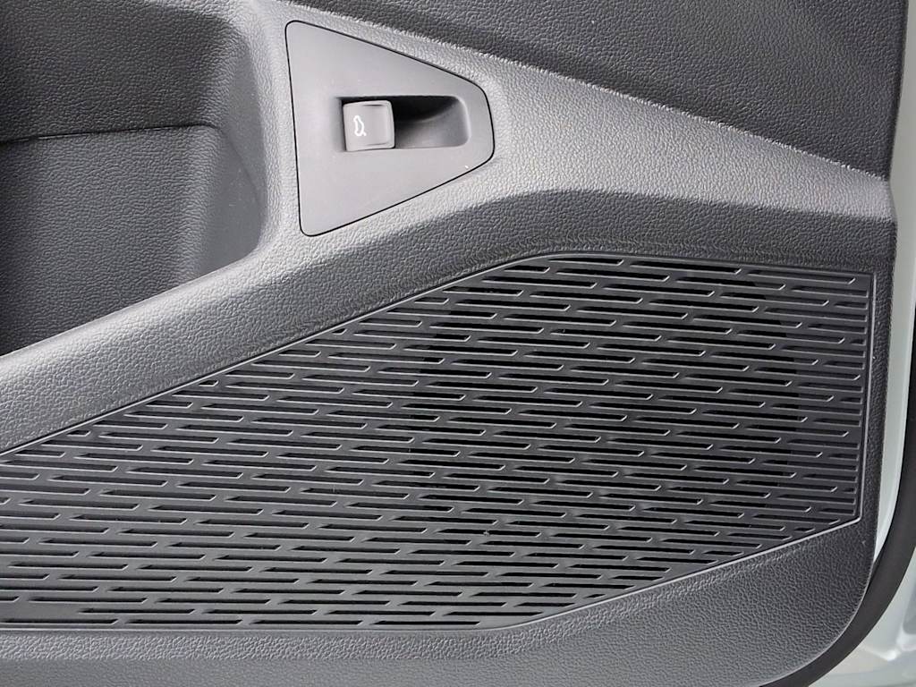 Thumbnail: 2026 Volkswagen Jetta - 33