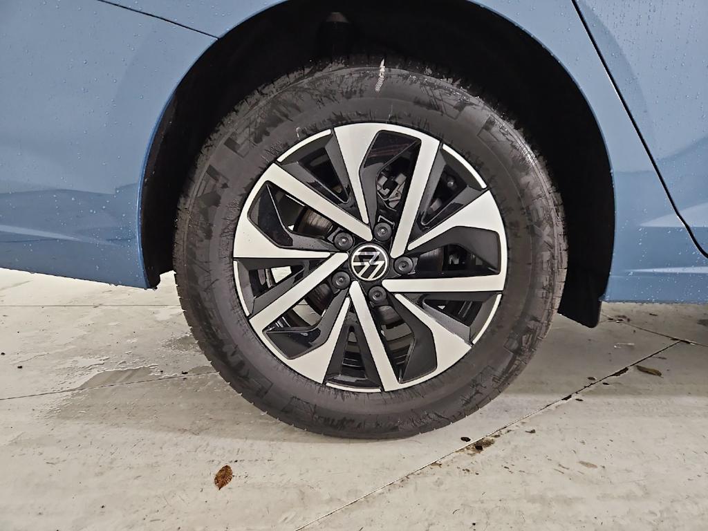 Thumbnail: 2025 Volkswagen Jetta - 8