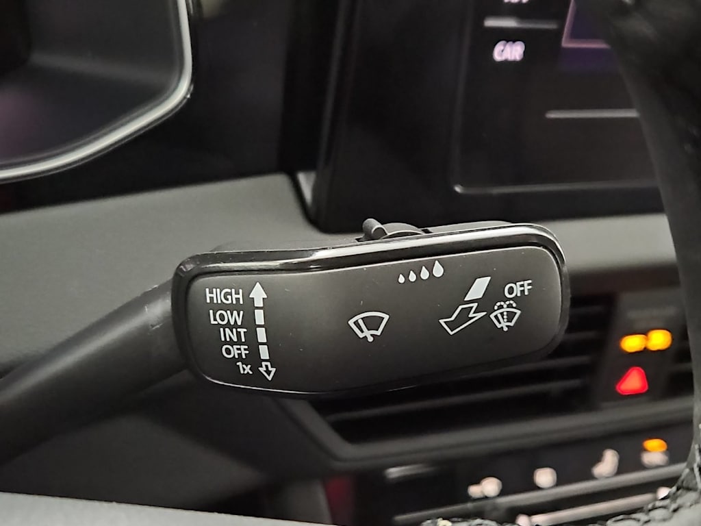 Thumbnail: 2025 Volkswagen Jetta - 31