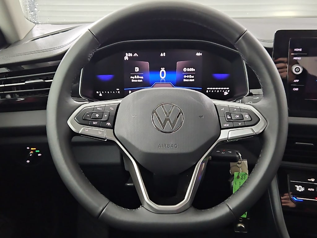 Thumbnail: 2025 Volkswagen Jetta - 14
